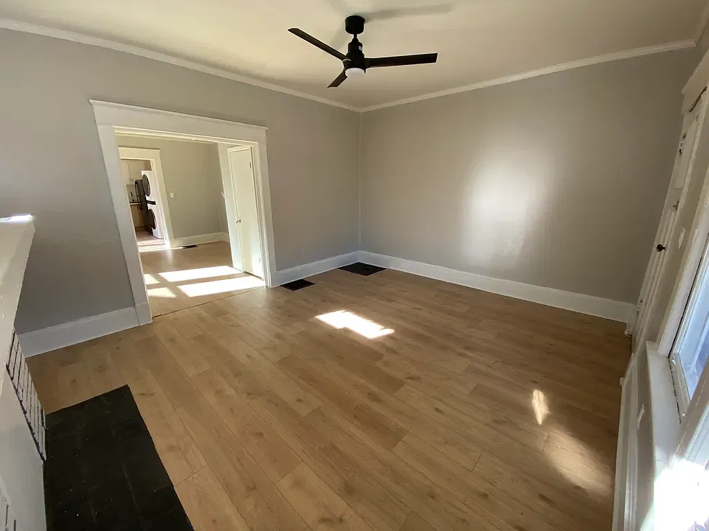 2 bed, 1100 sqft, $1,500 — Photo 2