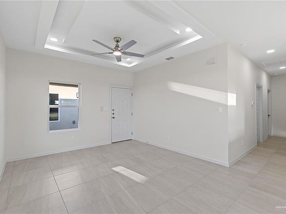 4th image of 2713 W Brookside Bend St #2