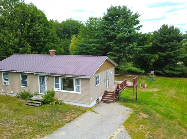 17 Marion Avenue, Norway, ME 04268