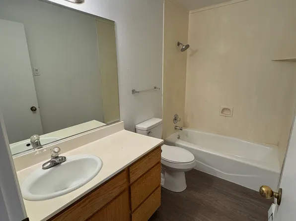 1344 Elizabeth Cir APT 3, Idaho Falls, ID 83404