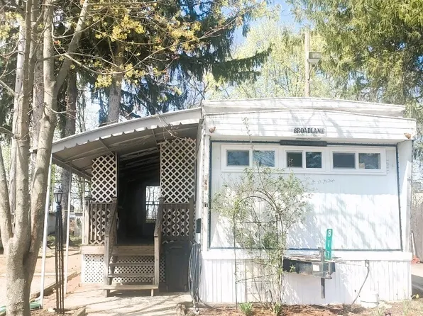 1346 Newport Ave #B17, Attleboro, MA 02703