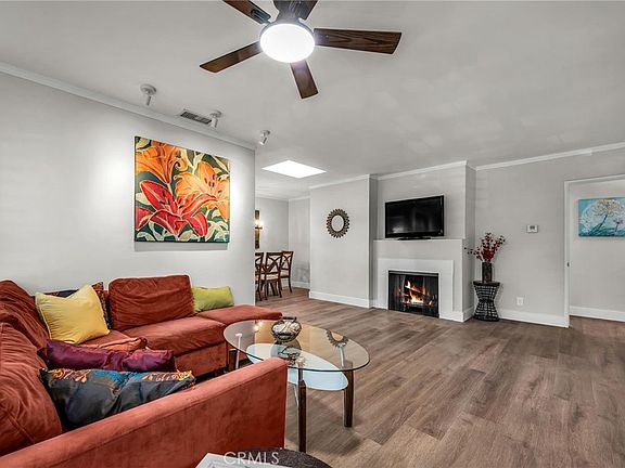 3rd image of 3353 W 168th St