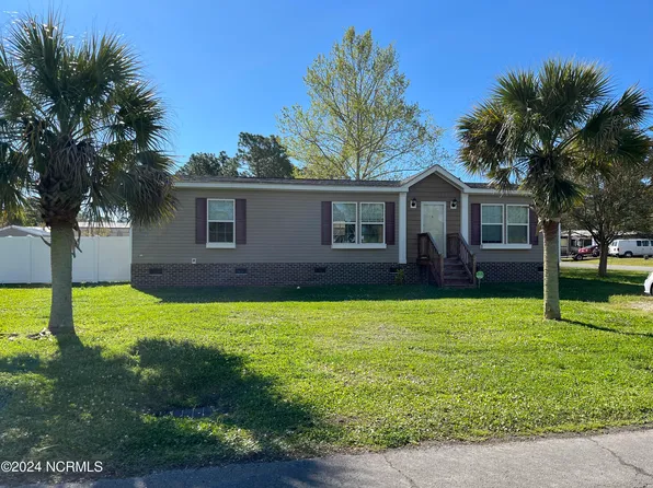 328 Cypress Avenue, Holly Ridge, NC 28445