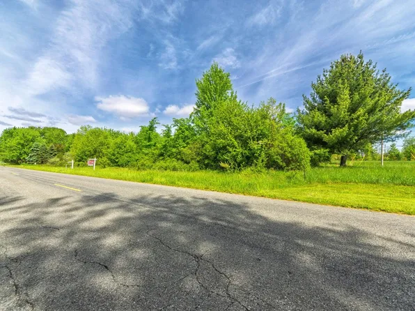 70th Ave, Paw Paw, MI 49079