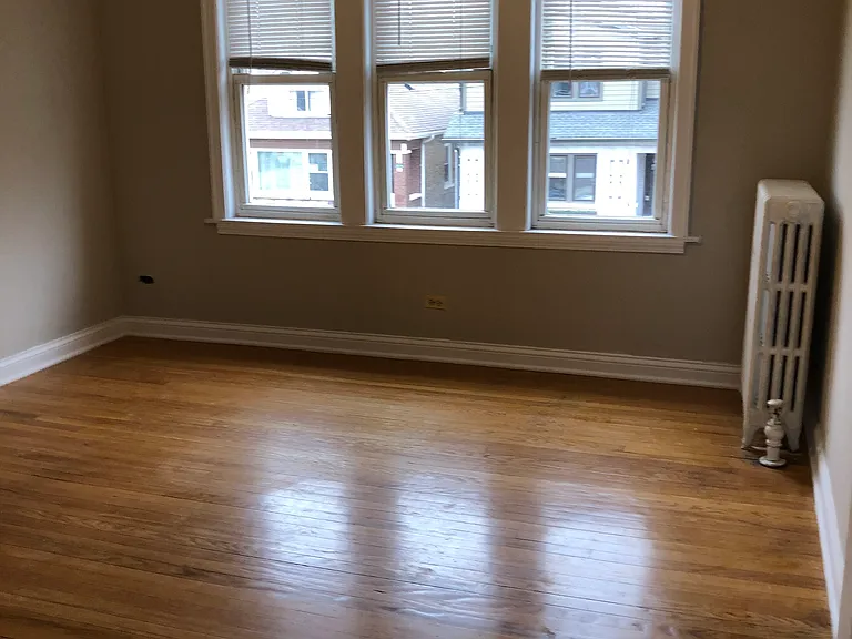 3037 N Long Ave #2F — Photo 1