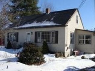 17 Pelham Rd, Hudson, NH 03051