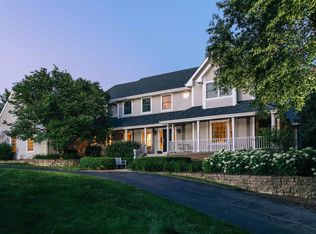 26057 W Cuba Rd, Barrington, IL 60010