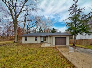 6850 E South Field Dr, Columbia, MO 65201