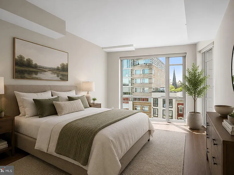 1311 13th St NW #Penthouse 1 — Photo 10