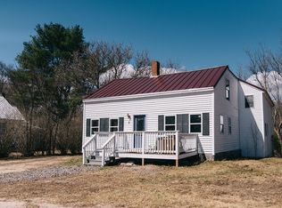 6 Gains Rd, Steep Falls, ME 04085