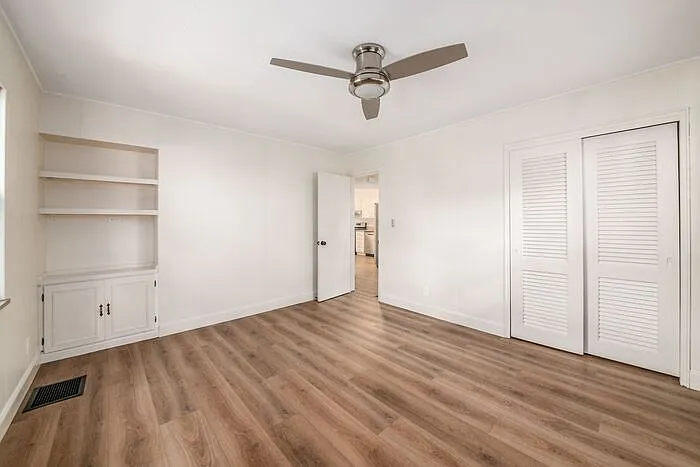 2135 Wesleyan Dr — Photo 16