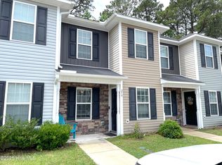 219 Grove Ln, Havelock, NC 28532