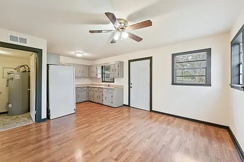 5th image of 816 Sundown Meadows St