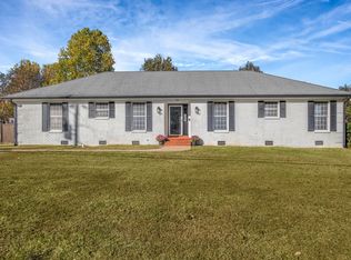 1701 Orchard Dr, Lebanon, TN 37087