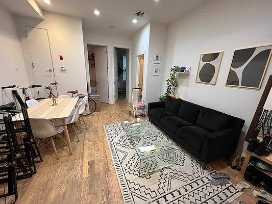 Rented by Delmark Realty LLC | media 13