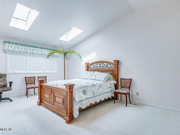 4th image of 50367 W Lakeshore Dr