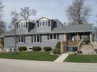 296 S Wabash Ave, Bradley, IL 60915