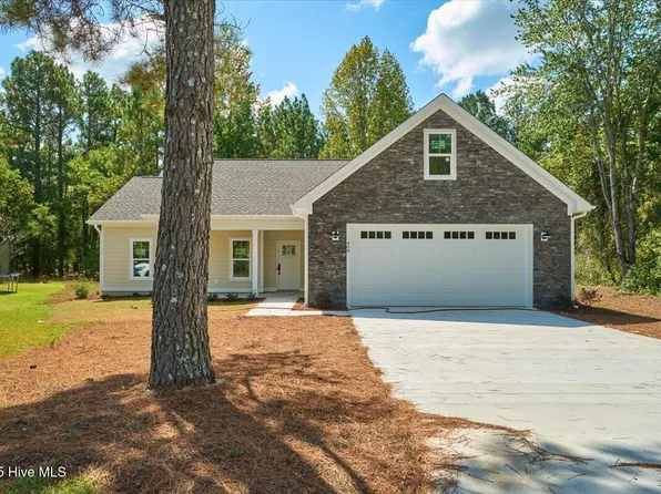 409 Teal Place, Vass, NC 28394