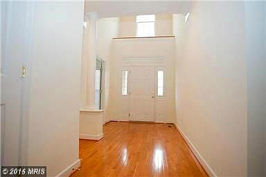 Hardwood Floor Foyer