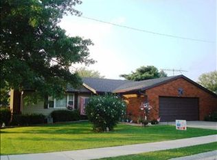 300 S Ridge Springs Ln, Ellettsville, IN 47429