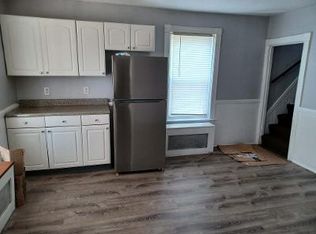 12 Worth St, Central Falls, RI 02863