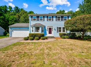 50 Hutchinson Rd, Walpole, MA 02081