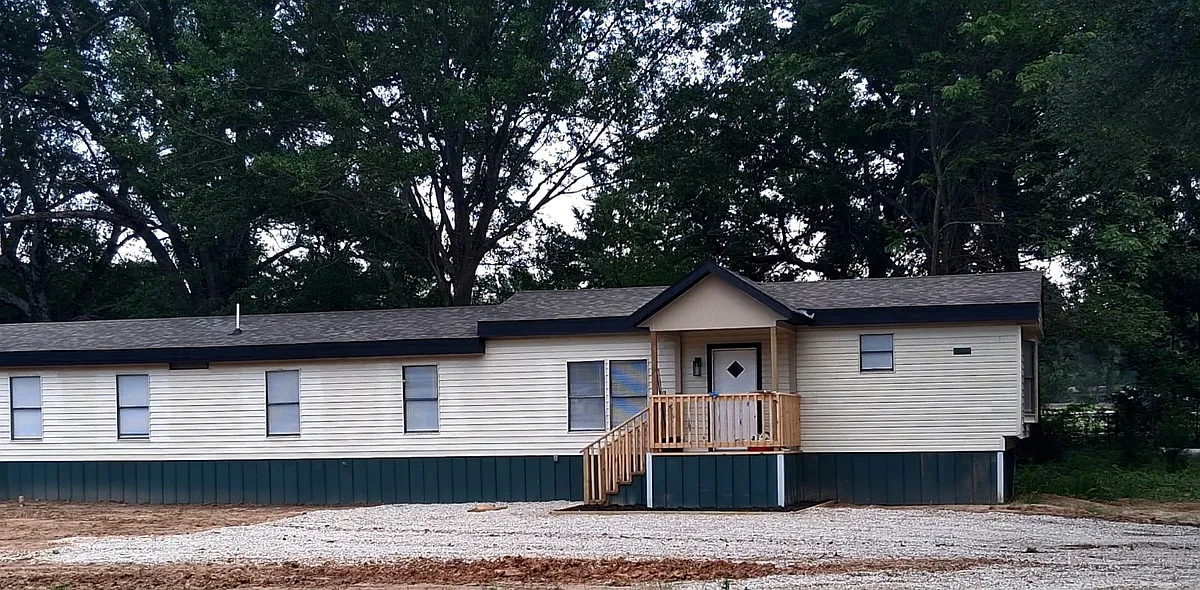 Building Photo - 4270 E Interstate Highway 30
