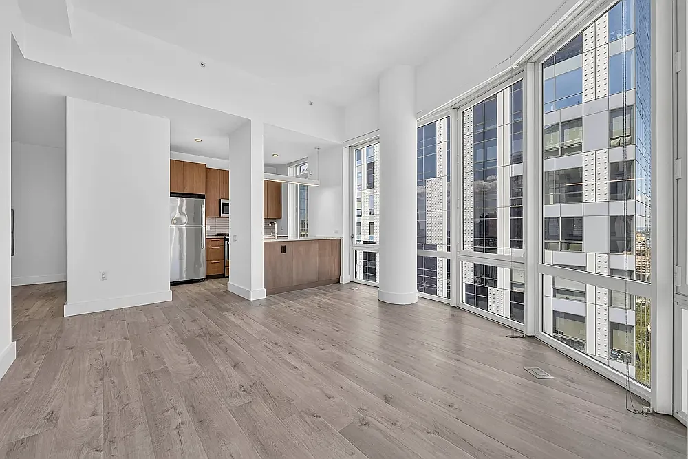 86 Fleet Place — Photo 2