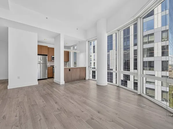 86 Fleet Pl, Brooklyn, NY