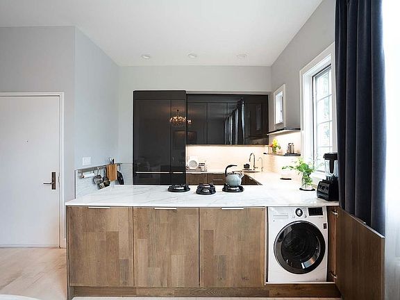 3rd image of 443 4th St APT 2