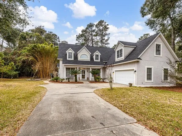 183 W Commons Dr, Saint Simons Island, GA 31522