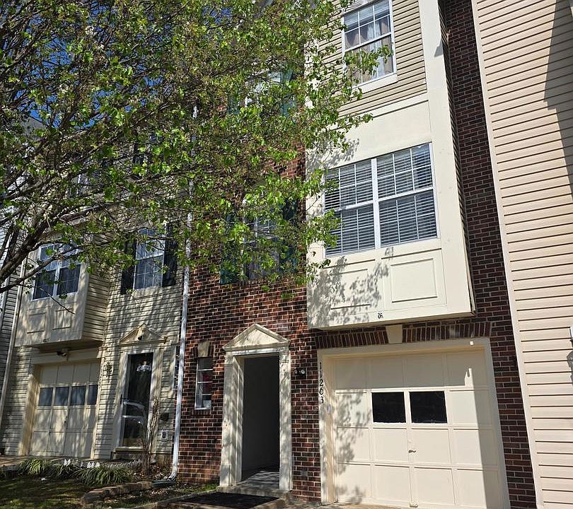 1st image of 11203 Kings Crest Ct