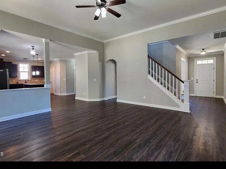 103 Hope Town Ct — Photo 15