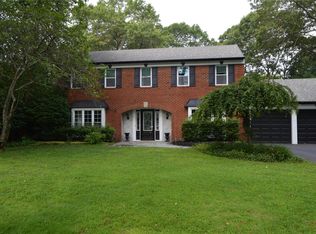 6 Lyon Cres, Mount Sinai, NY 11766