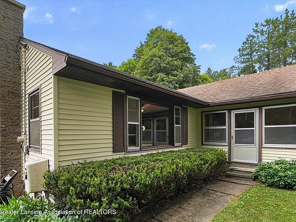 4th image of 9207 W Herbison Rd