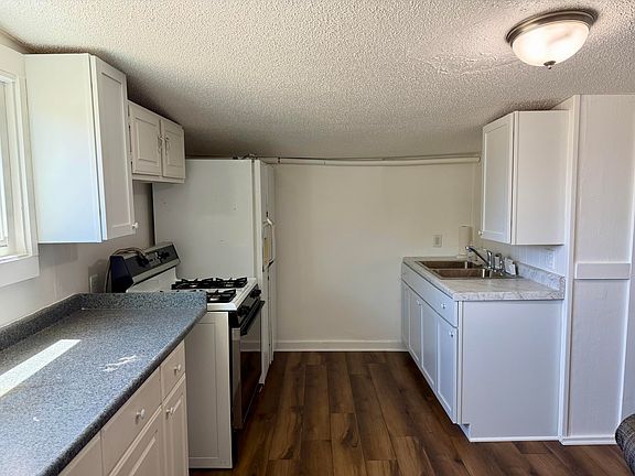 4th image of 3261 Whitehall Rd