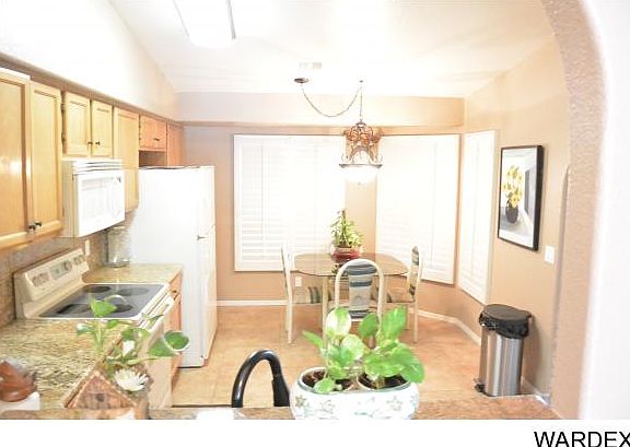 5th image of 3061 Chemehuevi Pl