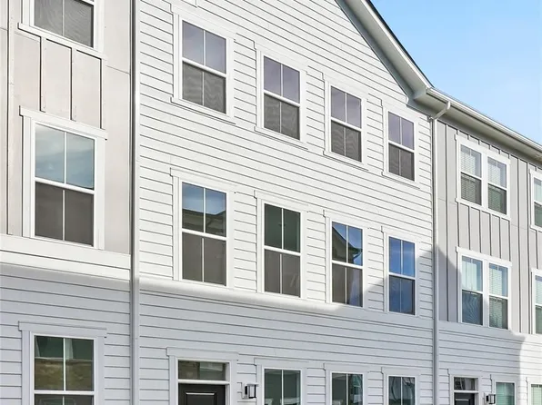 5007 Rill Ct #35, Charlotte, NC 28262