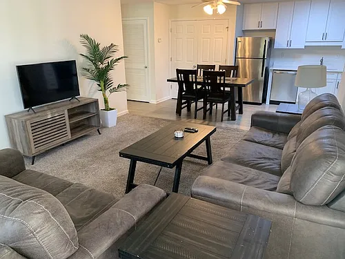 Waterford Place Apartments Photo 1