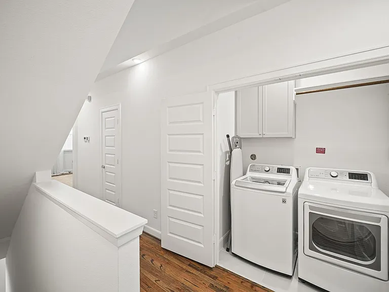 2709 Clinton Dr — Photo 25