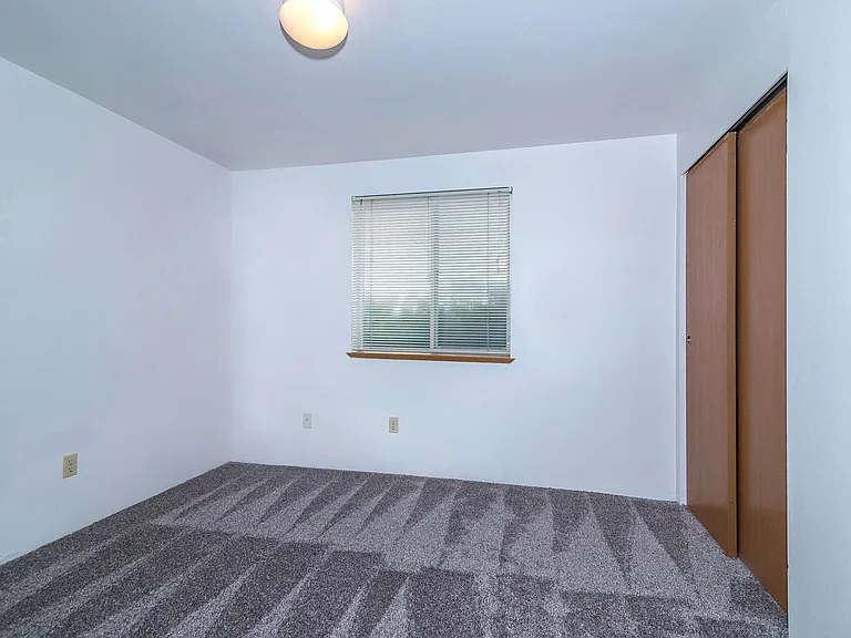 Bedroom Bedroom