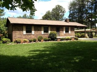 4340 Henry Dellinger Rd, Maiden, NC 28650