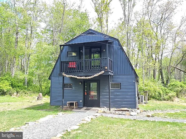 137 Cross Rd, Gilbertsville, PA 19525