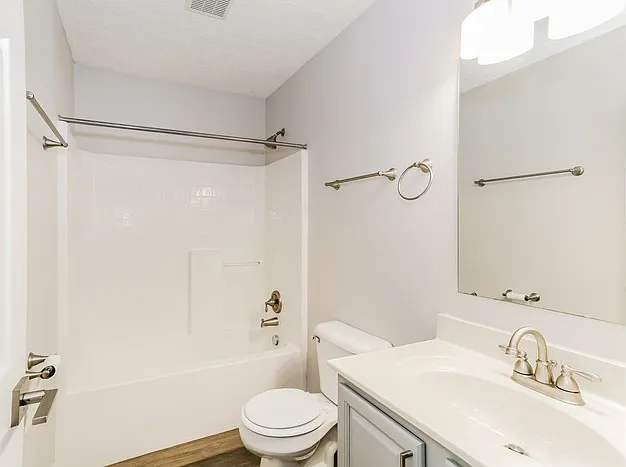 4842 Fosterson Dr — Photo 11