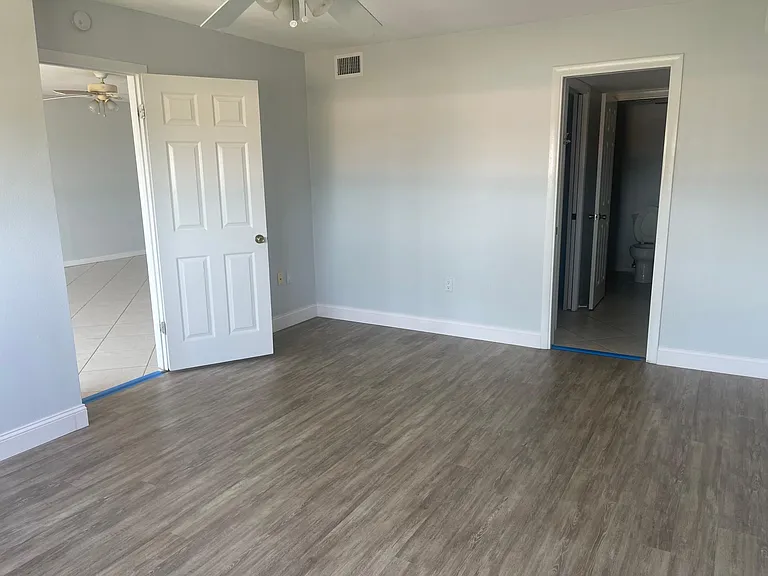 9604 Cortez Rd W #326 — Photo 6