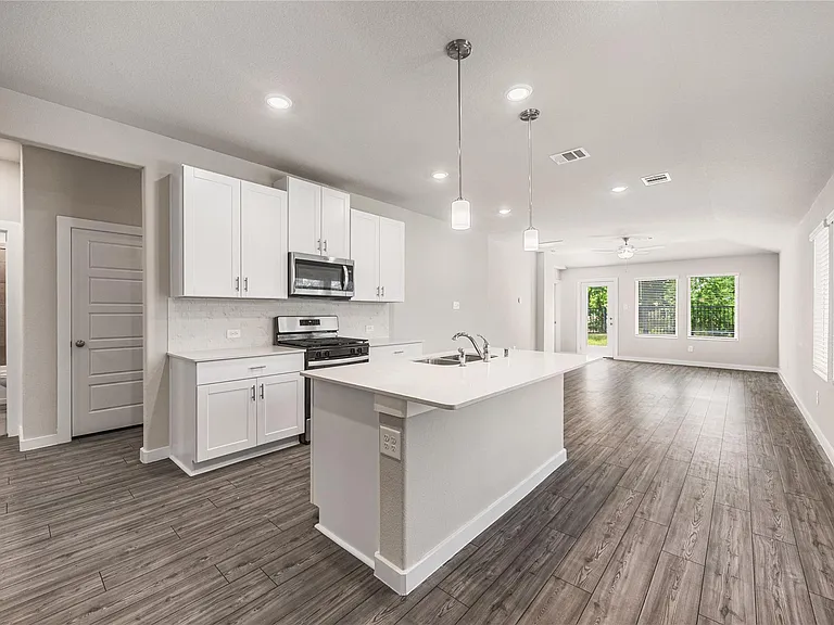 7002 Lauren Oak Dr — Photo 6