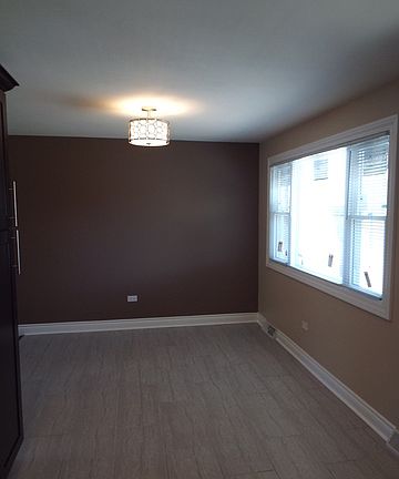 5th image of 13455 S Mackinaw Ave
