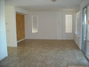 5th image of 2828 Glistening Grove Ave