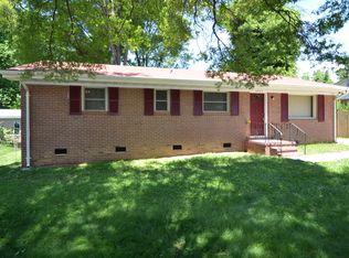 4343 Colebrook Rd, Charlotte, NC 28215