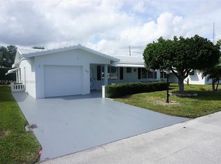 708 SW 24th St, Boynton Beach, FL 33426